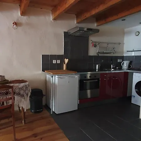 Apartamento Un F2 Pour Les Voyageurs Et Les Pelerins! *